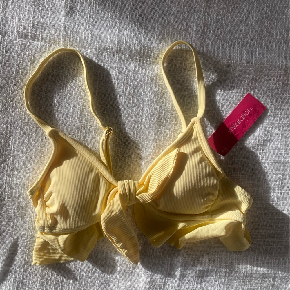 Xhilaration Yellow Ribbed bikini top